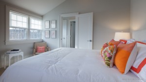 Nantucket-Art_House-5521-Main-House-Guest-Suite