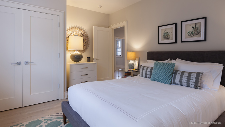 Nantucket-Art_House-5604-Main-House-Guest-suite