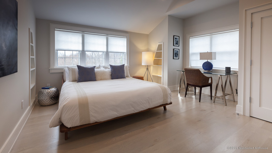 Nantucket-Art_House-5609-Main-House-Guest-suite