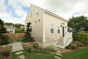 Nantucket_Art_House_Guest_Cottge_6374